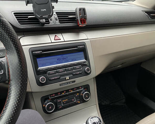 Червоний Фольксваген Пассат, об'ємом двигуна 1.4 л та пробігом 405 тис. км за 6500 $, фото 23 на Automoto.ua