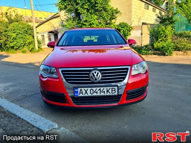 Красный Фольксваген Пассат, объемом двигателя 1.8 л и пробегом 211 тыс. км за 6800 $, фото 8 на Automoto.ua