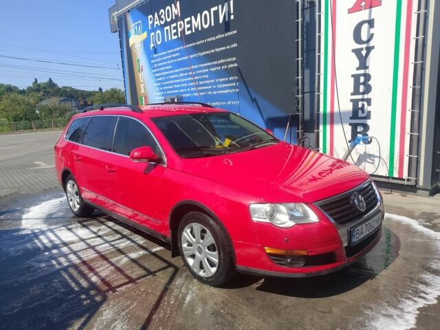Красный Фольксваген Пассат, объемом двигателя 1.6 л и пробегом 311 тыс. км за 6200 $, фото 7 на Automoto.ua
