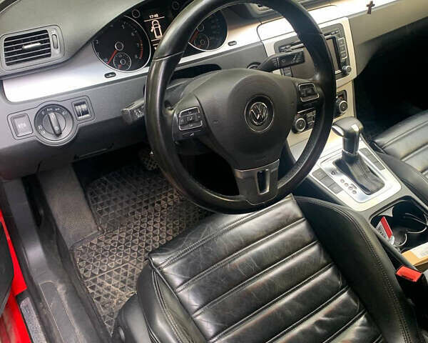 Красный Фольксваген Пассат, объемом двигателя 1.4 л и пробегом 181 тыс. км за 7200 $, фото 5 на Automoto.ua