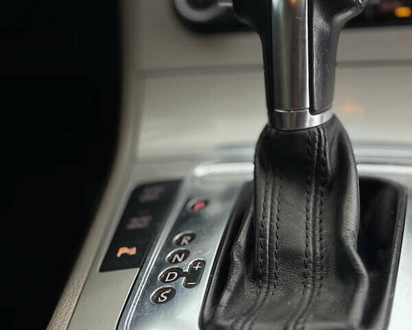 Червоний Фольксваген Пассат, об'ємом двигуна 1.4 л та пробігом 294 тис. км за 6550 $, фото 30 на Automoto.ua