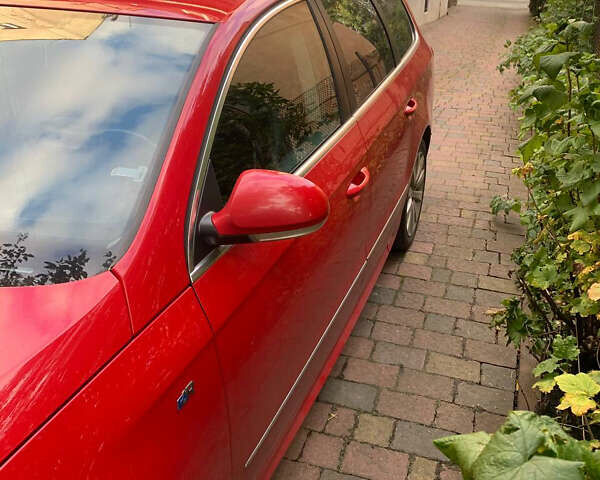 Красный Фольксваген Пассат, объемом двигателя 1.4 л и пробегом 181 тыс. км за 7200 $, фото 3 на Automoto.ua