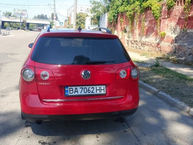 Красный Фольксваген Пассат, объемом двигателя 1.6 л и пробегом 311 тыс. км за 6200 $, фото 4 на Automoto.ua