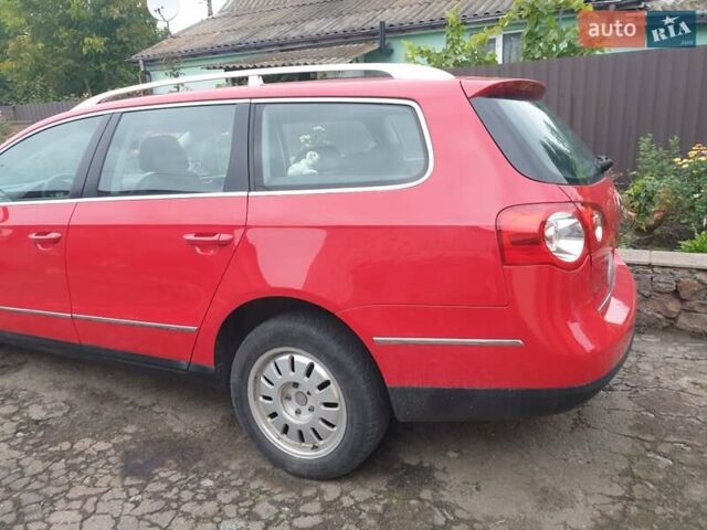 Червоний Фольксваген Пассат, об'ємом двигуна 1.4 л та пробігом 294 тис. км за 7400 $, фото 5 на Automoto.ua