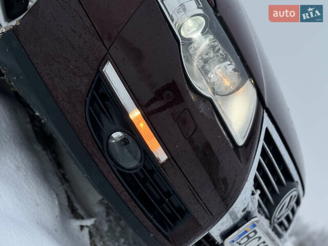 Червоний Фольксваген Пассат, об'ємом двигуна 1.4 л та пробігом 294 тис. км за 6550 $, фото 9 на Automoto.ua