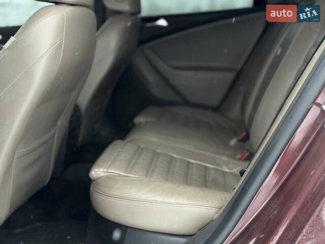 Червоний Фольксваген Пассат, об'ємом двигуна 1.4 л та пробігом 294 тис. км за 6550 $, фото 21 на Automoto.ua