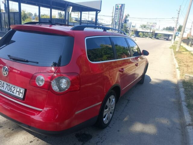 Красный Фольксваген Пассат, объемом двигателя 1.6 л и пробегом 311 тыс. км за 6200 $, фото 2 на Automoto.ua