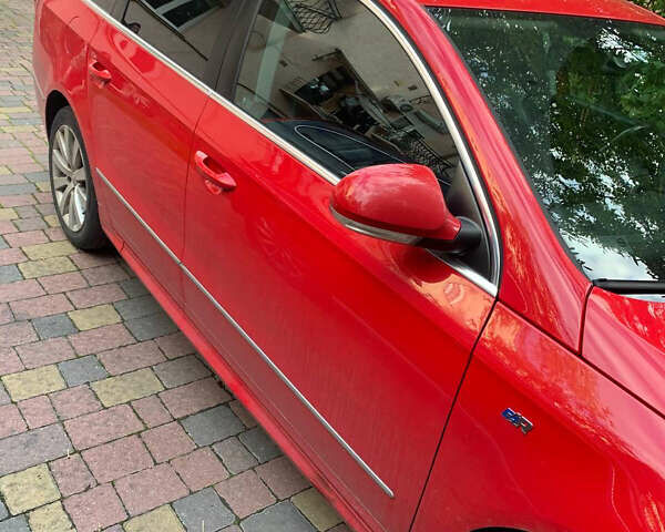 Красный Фольксваген Пассат, объемом двигателя 1.4 л и пробегом 181 тыс. км за 7200 $, фото 1 на Automoto.ua