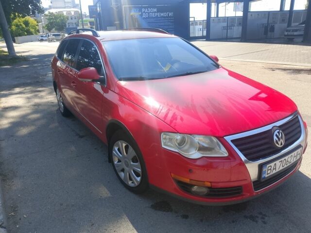 Красный Фольксваген Пассат, объемом двигателя 1.6 л и пробегом 311 тыс. км за 6200 $, фото 3 на Automoto.ua