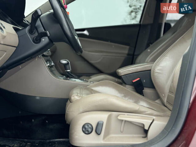 Червоний Фольксваген Пассат, об'ємом двигуна 1.4 л та пробігом 294 тис. км за 6550 $, фото 25 на Automoto.ua