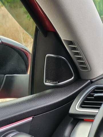 Червоний Фольксваген Пассат, об'ємом двигуна 1.97 л та пробігом 207 тис. км за 12000 $, фото 11 на Automoto.ua