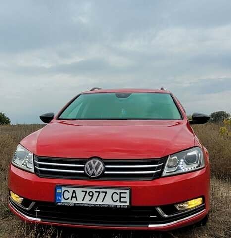 Червоний Фольксваген Пассат, об'ємом двигуна 1.97 л та пробігом 207 тис. км за 12000 $, фото 21 на Automoto.ua