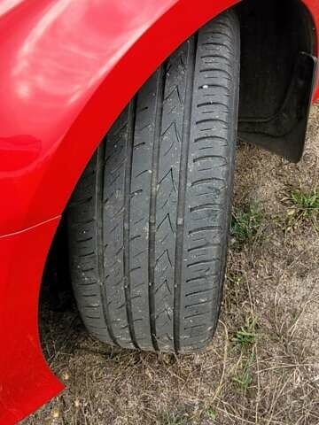 Червоний Фольксваген Пассат, об'ємом двигуна 1.97 л та пробігом 207 тис. км за 12000 $, фото 22 на Automoto.ua