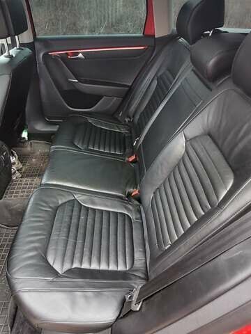 Червоний Фольксваген Пассат, об'ємом двигуна 1.97 л та пробігом 207 тис. км за 12000 $, фото 4 на Automoto.ua