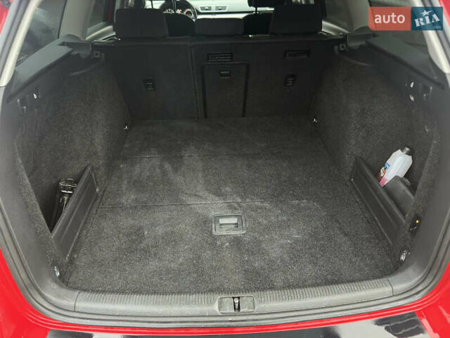 Красный Фольксваген Пассат, объемом двигателя 1.39 л и пробегом 275 тыс. км за 7200 $, фото 43 на Automoto.ua