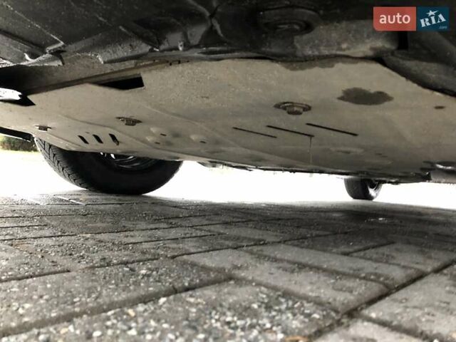 Красный Фольксваген Пассат, объемом двигателя 1.6 л и пробегом 211 тыс. км за 10500 $, фото 12 на Automoto.ua