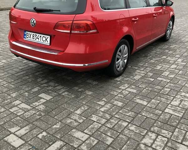 Красный Фольксваген Пассат, объемом двигателя 1.6 л и пробегом 211 тыс. км за 10500 $, фото 2 на Automoto.ua