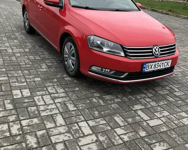 Красный Фольксваген Пассат, объемом двигателя 1.6 л и пробегом 211 тыс. км за 10500 $, фото 5 на Automoto.ua