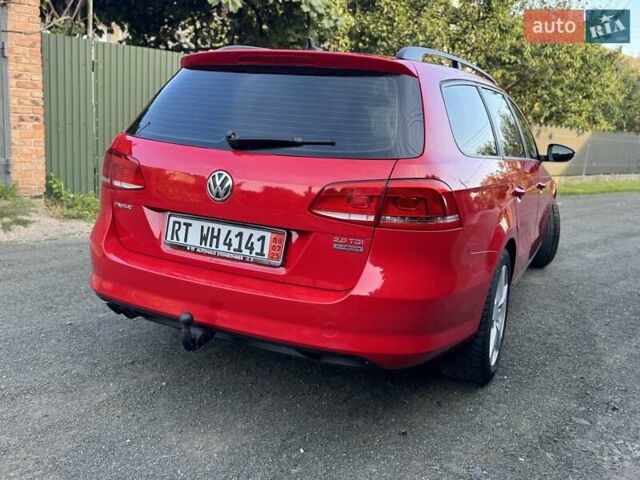 Красный Фольксваген Пассат, объемом двигателя 2 л и пробегом 205 тыс. км за 9450 $, фото 5 на Automoto.ua