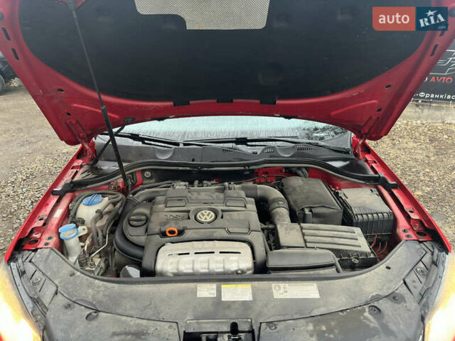 Красный Фольксваген Пассат, объемом двигателя 1.4 л и пробегом 274 тыс. км за 7450 $, фото 46 на Automoto.ua