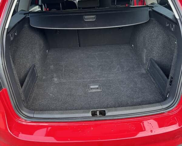 Красный Фольксваген Пассат, объемом двигателя 2 л и пробегом 205 тыс. км за 9450 $, фото 20 на Automoto.ua