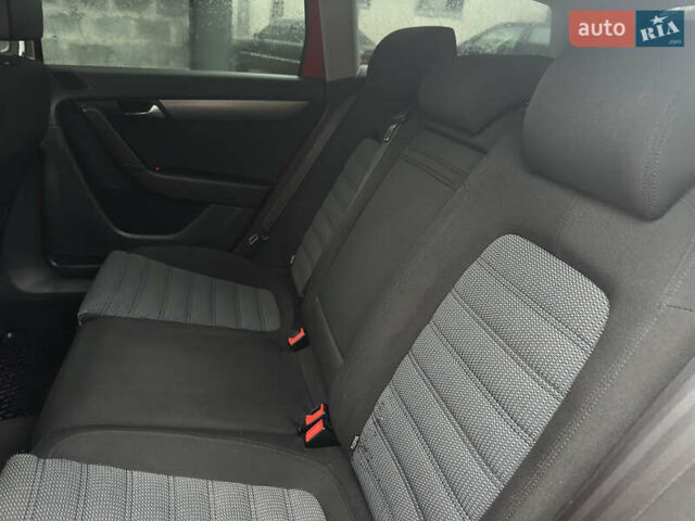 Красный Фольксваген Пассат, объемом двигателя 1.4 л и пробегом 274 тыс. км за 7450 $, фото 32 на Automoto.ua