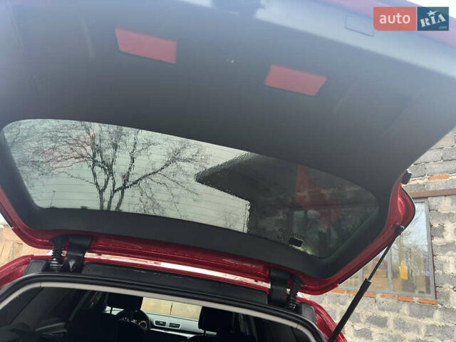 Красный Фольксваген Пассат, объемом двигателя 1.39 л и пробегом 275 тыс. км за 7200 $, фото 42 на Automoto.ua