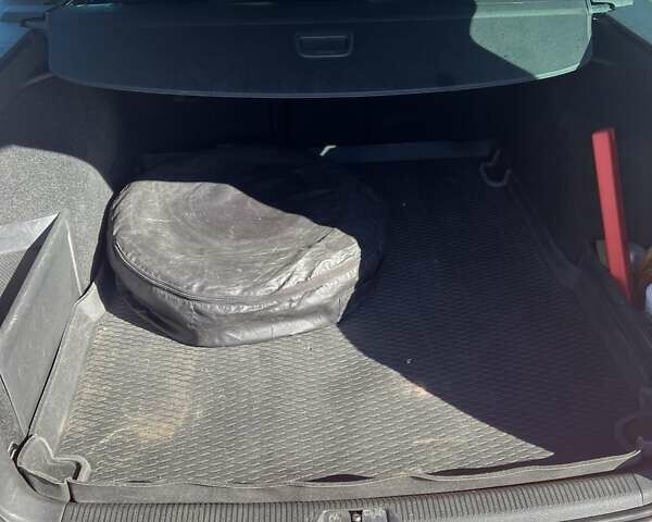 Красный Фольксваген Пассат, объемом двигателя 1.4 л и пробегом 258 тыс. км за 7800 $, фото 11 на Automoto.ua