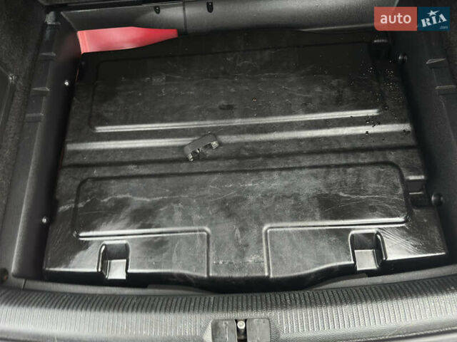 Красный Фольксваген Пассат, объемом двигателя 1.4 л и пробегом 274 тыс. км за 7450 $, фото 44 на Automoto.ua