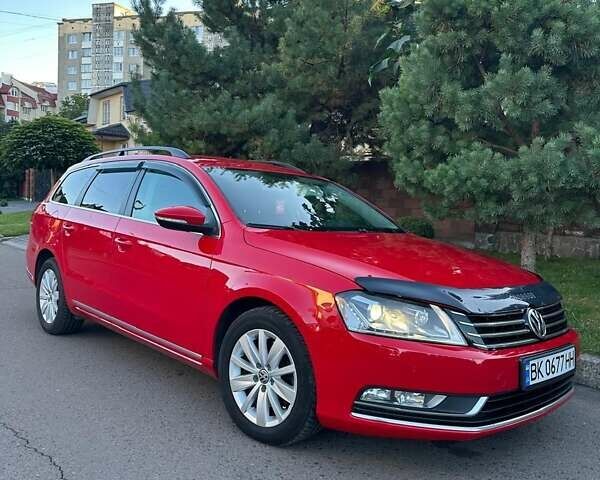 Червоний Фольксваген Пассат, об'ємом двигуна 1.97 л та пробігом 288 тис. км за 11500 $, фото 4 на Automoto.ua