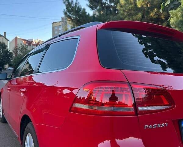 Червоний Фольксваген Пассат, об'ємом двигуна 1.97 л та пробігом 288 тис. км за 11500 $, фото 5 на Automoto.ua