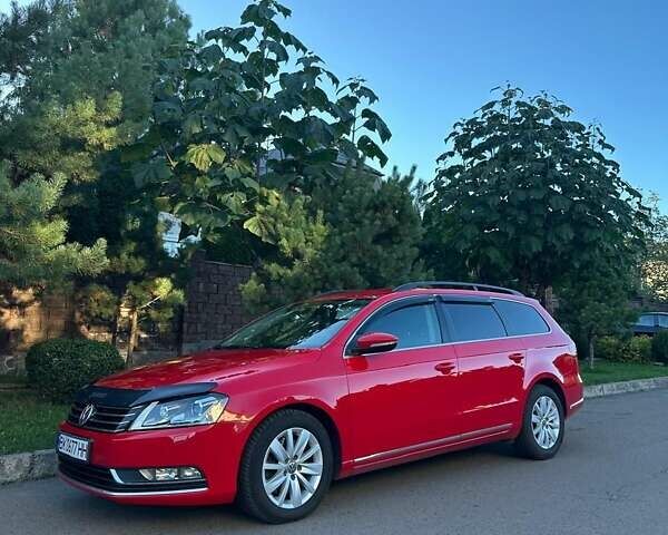 Червоний Фольксваген Пассат, об'ємом двигуна 1.97 л та пробігом 288 тис. км за 11500 $, фото 3 на Automoto.ua