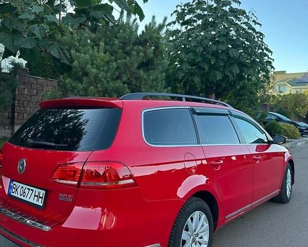 Червоний Фольксваген Пассат, об'ємом двигуна 1.97 л та пробігом 288 тис. км за 11500 $, фото 6 на Automoto.ua