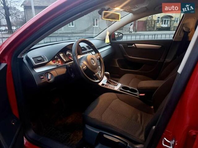 Красный Фольксваген Пассат, объемом двигателя 2 л и пробегом 275 тыс. км за 8555 $, фото 9 на Automoto.ua