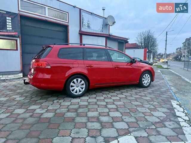 Красный Фольксваген Пассат, объемом двигателя 2 л и пробегом 275 тыс. км за 8555 $, фото 7 на Automoto.ua
