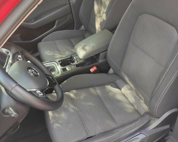 Червоний Фольксваген Пассат, об'ємом двигуна 2 л та пробігом 270 тис. км за 14200 $, фото 15 на Automoto.ua