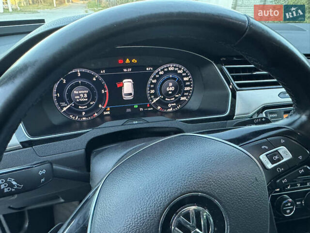 Червоний Фольксваген Пассат, об'ємом двигуна 1.97 л та пробігом 201 тис. км за 18700 $, фото 20 на Automoto.ua