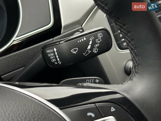 Красный Фольксваген Пассат, объемом двигателя 1.6 л и пробегом 276 тыс. км за 14300 $, фото 41 на Automoto.ua