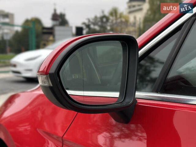 Красный Фольксваген Пассат, объемом двигателя 1.6 л и пробегом 276 тыс. км за 14300 $, фото 22 на Automoto.ua