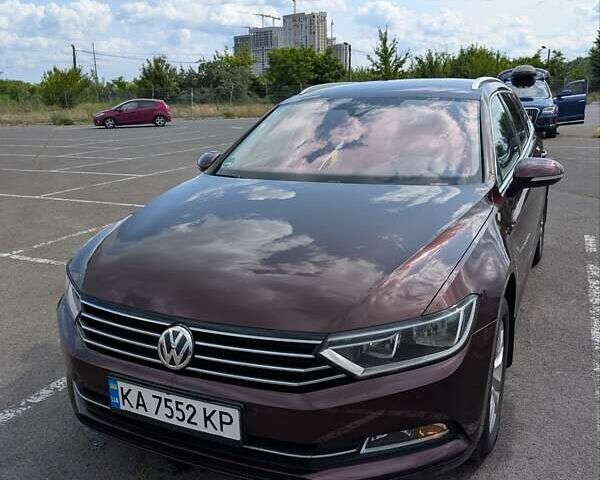 Красный Фольксваген Пассат, объемом двигателя 1.97 л и пробегом 190 тыс. км за 16999 $, фото 6 на Automoto.ua