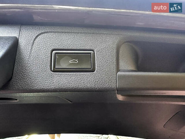 Червоний Фольксваген Пассат, об'ємом двигуна 2 л та пробігом 254 тис. км за 18900 $, фото 67 на Automoto.ua