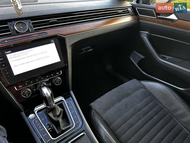 Червоний Фольксваген Пассат, об'ємом двигуна 2 л та пробігом 254 тис. км за 18900 $, фото 58 на Automoto.ua