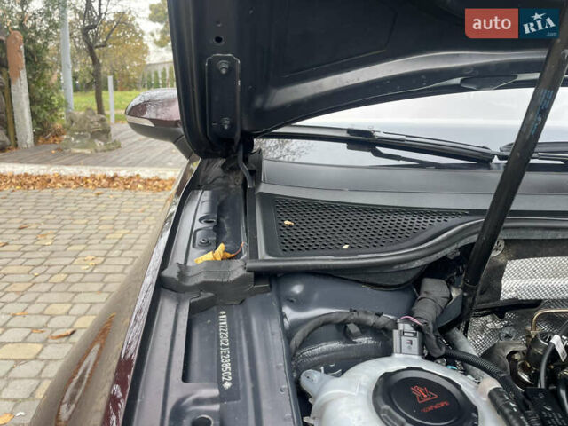 Красный Фольксваген Пассат, объемом двигателя 2 л и пробегом 218 тыс. км за 20450 $, фото 63 на Automoto.ua