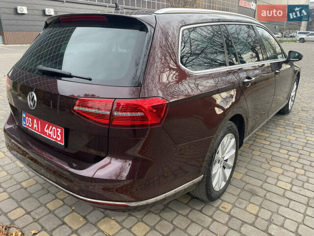 Красный Фольксваген Пассат, объемом двигателя 2 л и пробегом 218 тыс. км за 20450 $, фото 4 на Automoto.ua