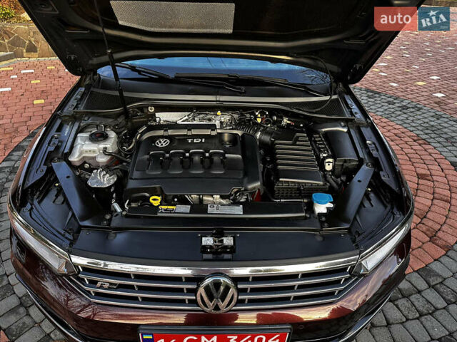 Червоний Фольксваген Пассат, об'ємом двигуна 2 л та пробігом 254 тис. км за 18900 $, фото 17 на Automoto.ua