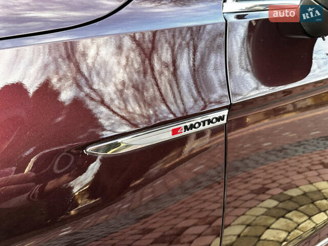 Червоний Фольксваген Пассат, об'ємом двигуна 2 л та пробігом 254 тис. км за 18900 $, фото 69 на Automoto.ua
