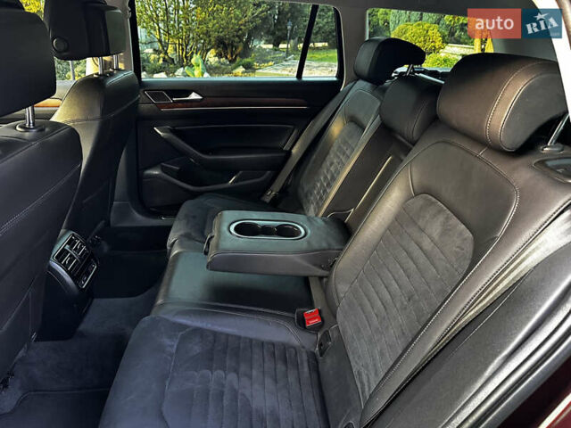 Червоний Фольксваген Пассат, об'ємом двигуна 2 л та пробігом 254 тис. км за 18900 $, фото 25 на Automoto.ua