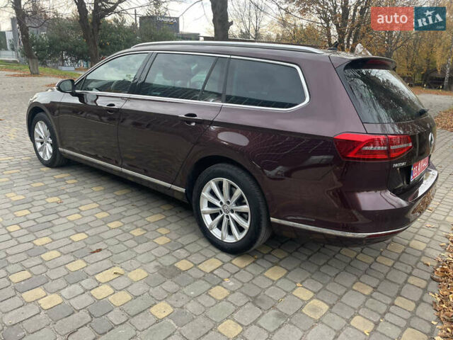 Красный Фольксваген Пассат, объемом двигателя 2 л и пробегом 218 тыс. км за 20450 $, фото 8 на Automoto.ua