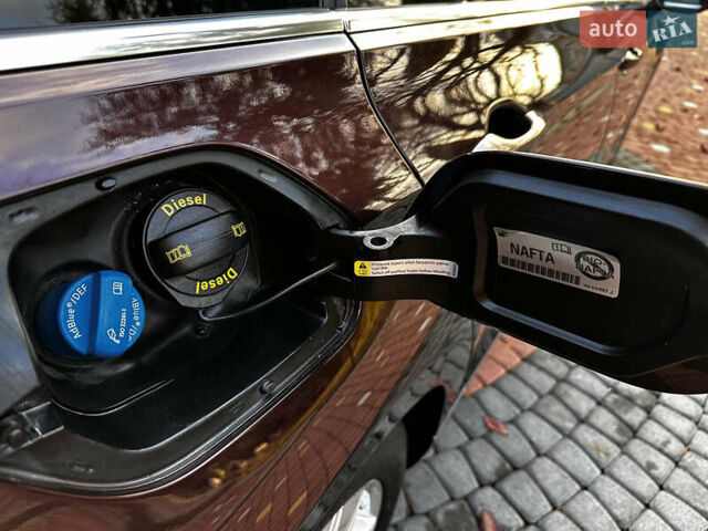 Червоний Фольксваген Пассат, об'ємом двигуна 2 л та пробігом 254 тис. км за 18900 $, фото 60 на Automoto.ua