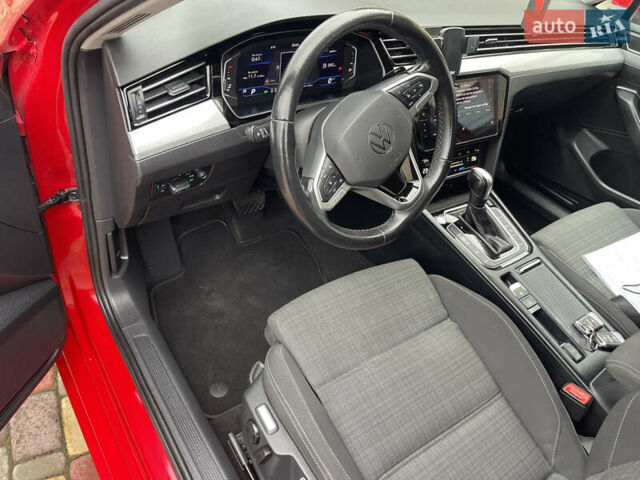 Червоний Фольксваген Пассат, об'ємом двигуна 1.97 л та пробігом 241 тис. км за 22500 $, фото 30 на Automoto.ua